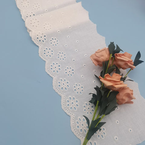 18cm/7" White Cotton Lace trim, embroidered eyelet lace trim 18cm/7" White Cotton Lace trim, embroidered eyelet lace trim