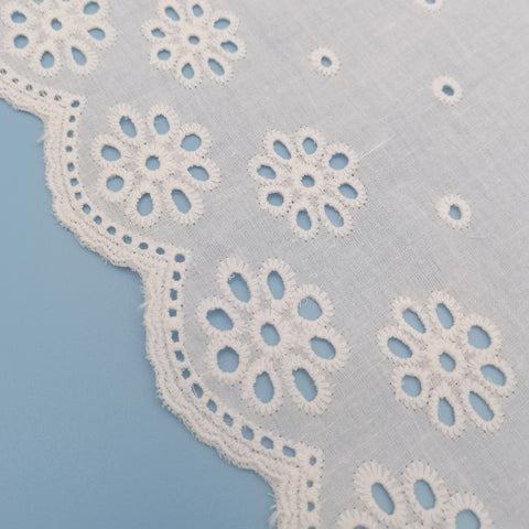 18cm/7" White Cotton Lace trim, embroidered eyelet lace trim 18cm/7" White Cotton Lace trim, embroidered eyelet lace trim