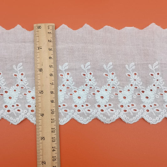 11.5cm/4.5" embroidery cotton eyelet lace trimming, cotton lace trim with floral, cotton scalloped lace trim