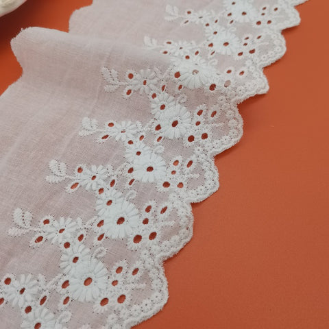 11.5cm/4.5" embroidery cotton eyelet lace trimming, cotton lace trim with floral, cotton scalloped lace trim 11.5cm/4.5" embroidery cotton eyelet lace trimming, cotton lace trim with floral, cotton scalloped lace trim