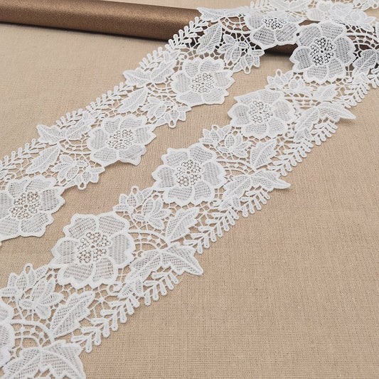 Lace Trim White Leaf Exquisite Flower Embroidered Lace Fabric